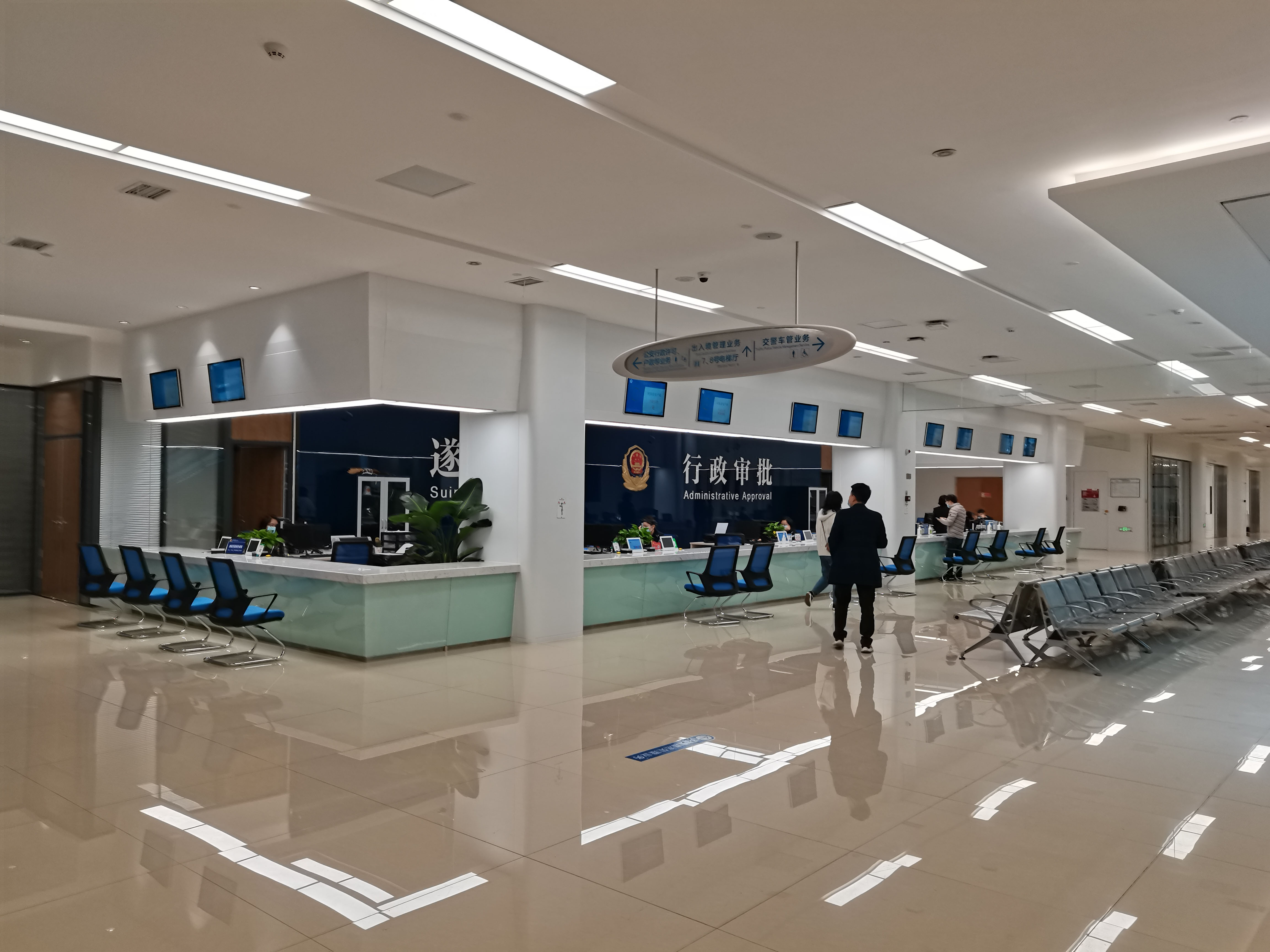 遂寧市政務(wù)服務(wù)中心正式投入使用效果圖